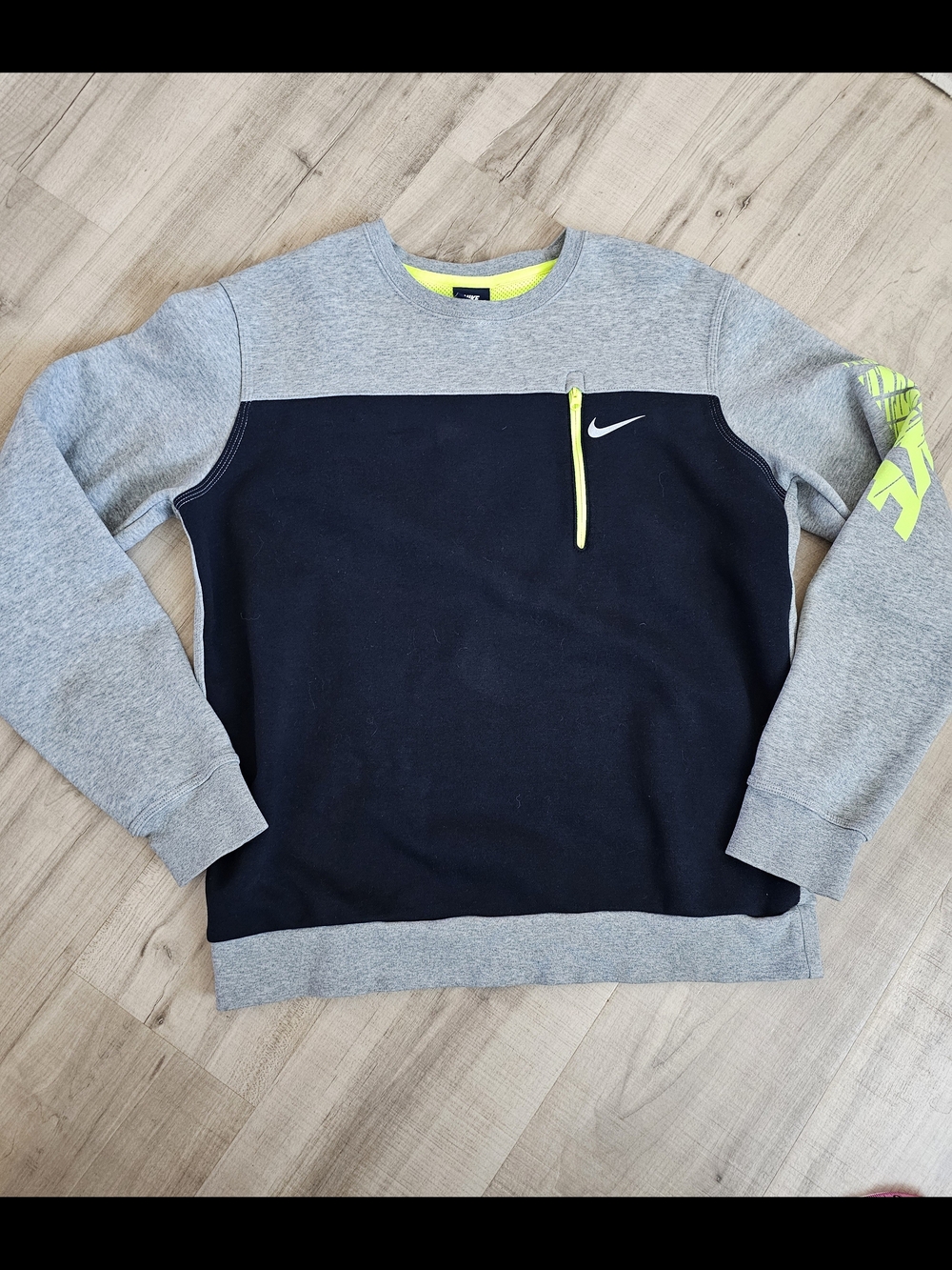 Nike Men's Grey and Navy Crew Sweatshirt with Neon Green Accent Size Large